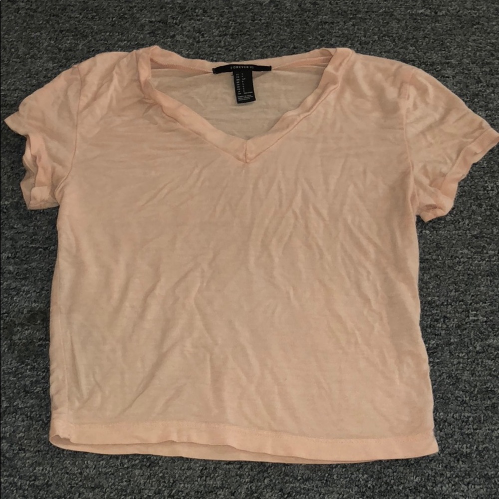 crop top.